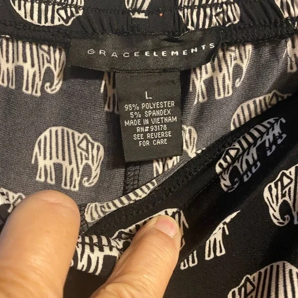 Grace Elements Elephant Print Palazzo Pants Women’s L Black Wide Leg - Picture 2 of 10